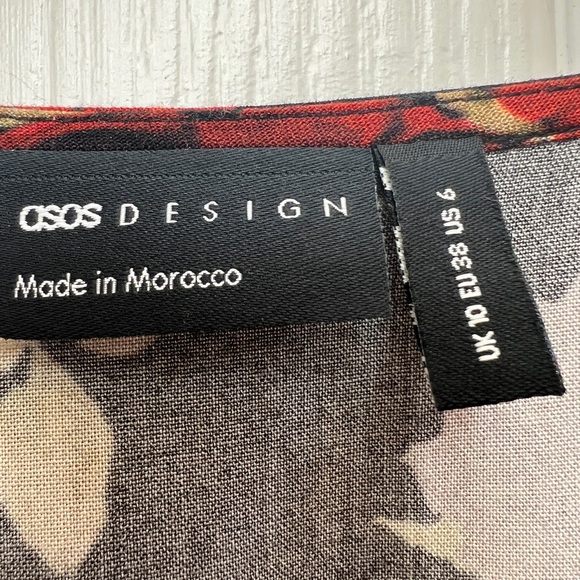 ASOS Dark Floral Midi Dress Puff Sleeve Lace-Up Front Slit Romantic Cottagecore - Picture 4 of 5